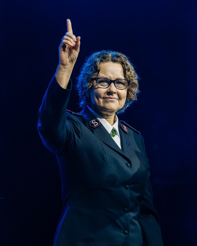Commissioner Bronwyn Buckingham saluting delegates of the Together Congress 2025