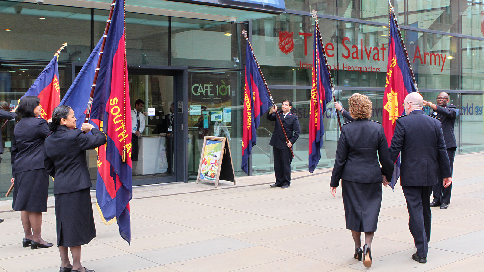 The new international leaders enter IHQ