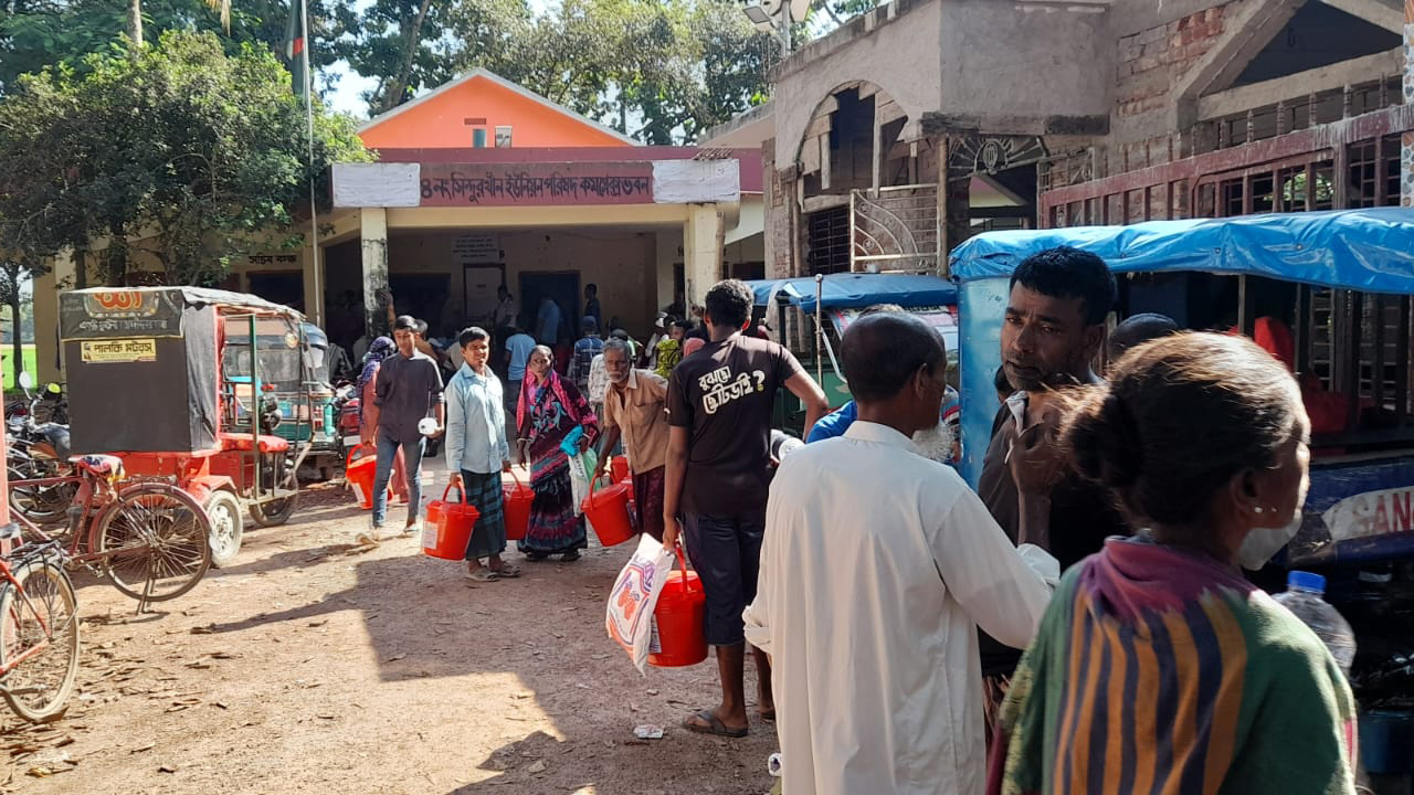 Floor relief in Bangladesh