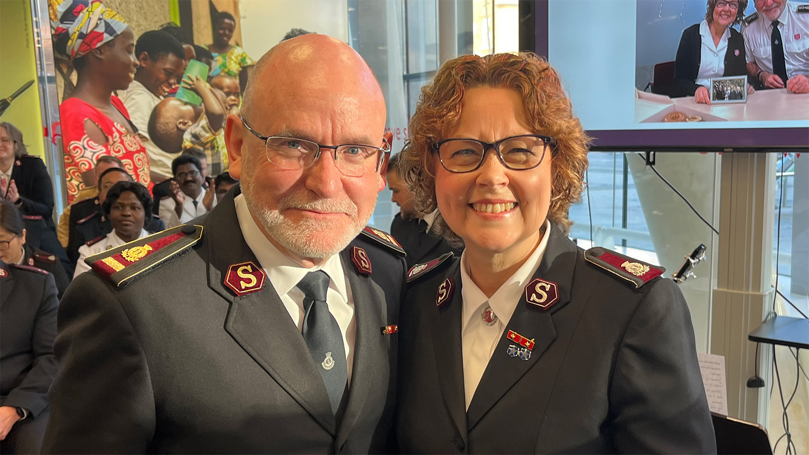 General Lyndon Buckingham and Commissioner Bronwyn Buckingham in Salvation Army uniform