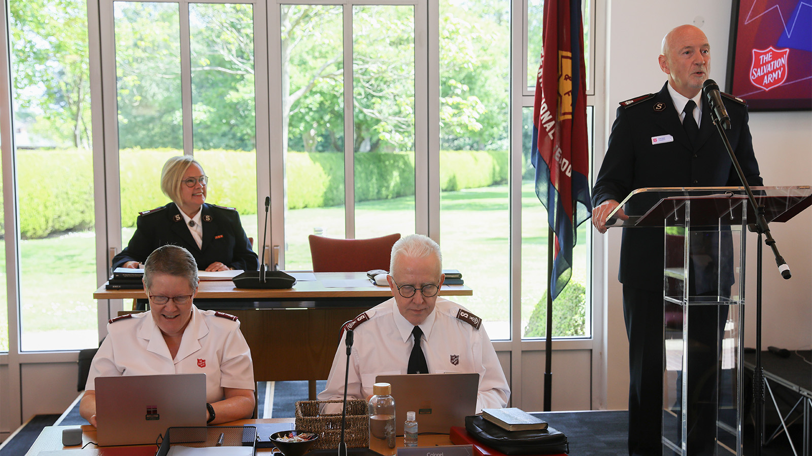 The President addresses the High Council