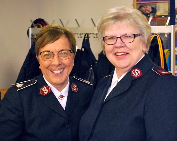 Commissioner Rosalie Peddle greets Colonel. S. Hinton prior to addressing the Retired Officers