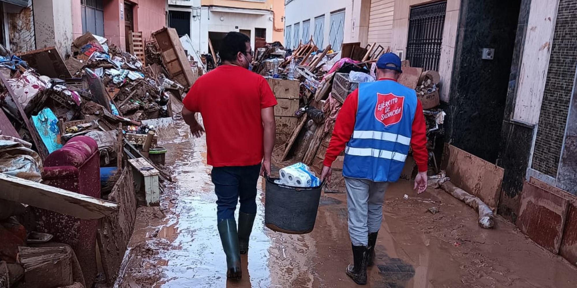 The Salvation Army supports victims of deadly floods in Valencia, Spain