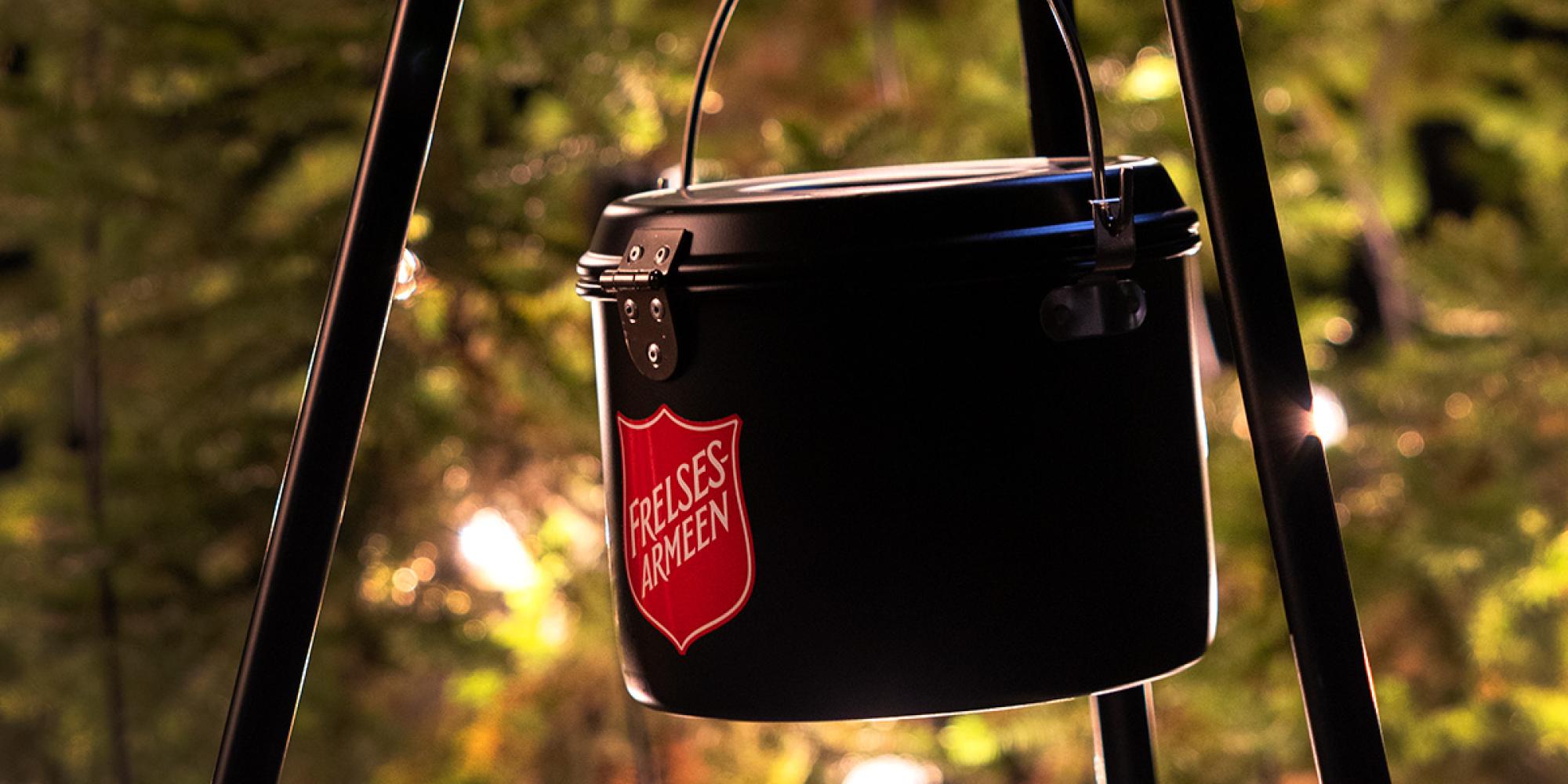 A Salvation Army kettle