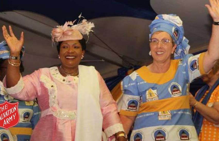 Zimbabwean First Lady with Commissioner Rosalie Peddle