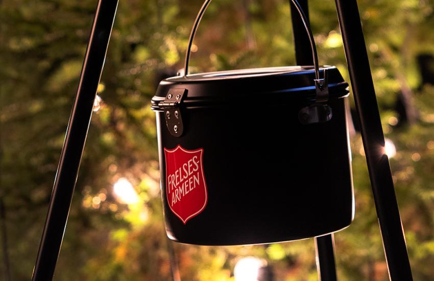 A Salvation Army kettle