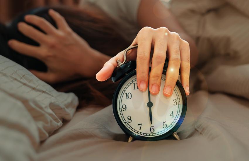 Alarm clock waking