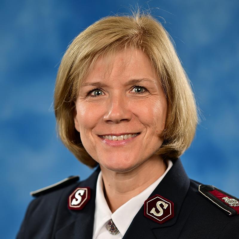 Headshot of Commissioner Debbie Horwood