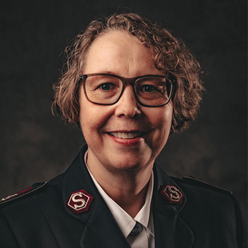 Headshot of Commissioner Bente Gundersen