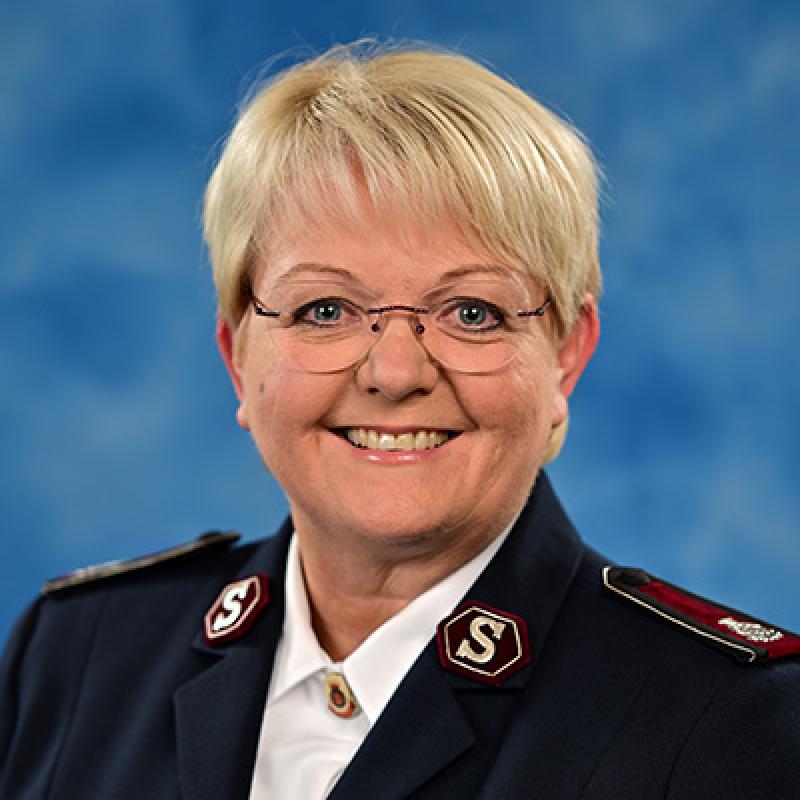 Headshot of Commissioner Lisbeth Andersen
