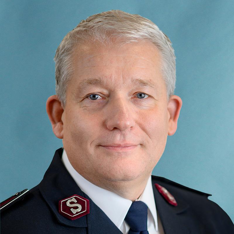 Headshot of Commissioner Paul Main